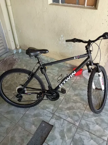 Bicicleta B-TWIN