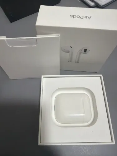 AirPod 2 geração com defeito 