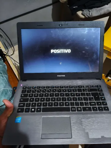 Notebook Positivo Stilo XR2995, com defeito