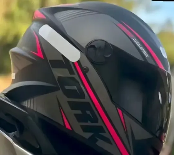 Capacete novo 