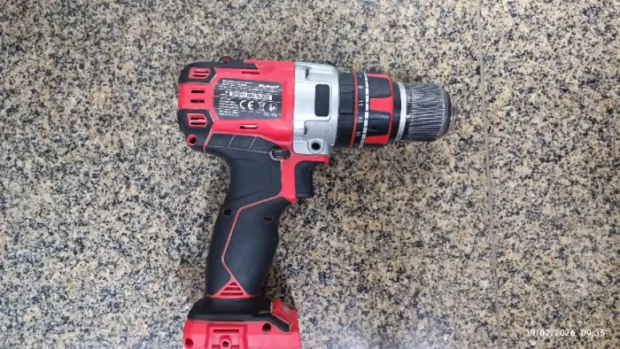 Furadeira à bateria Einhell 18V