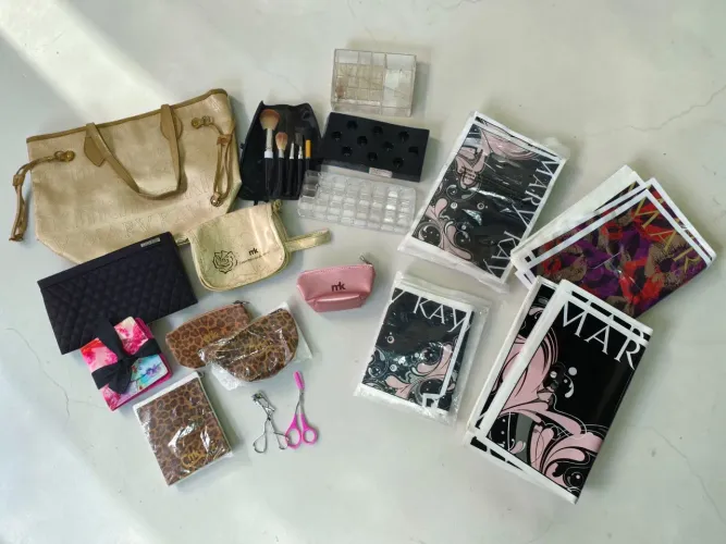 Lote Produtos Mary Kay Bolsa Sacolas Plásticas
