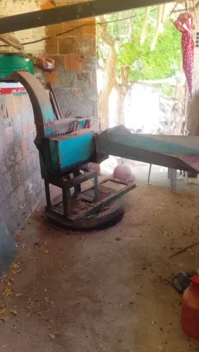 Ensiladeira/Picadeira Nogueira EN-9