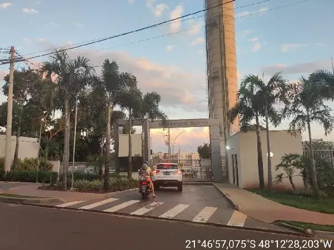 Imóvel com excelente localização Apartamento no Altos do Jaragua, Araraquara - SP, Apto 2