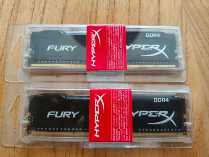 Memoria DD4 2x8GB + PROCESSADOR COREI3 NOTE 330M