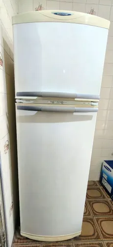 Geladeira Brastemp Frost Free Clean 380L - Excelente Estado / Funcionando Perfeitamente