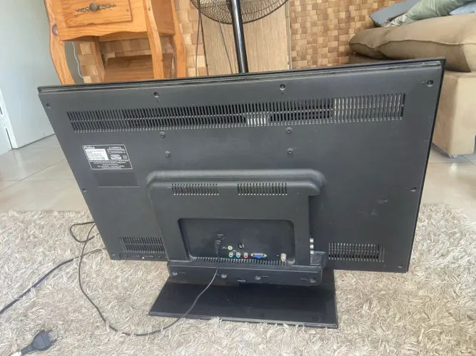 Vendo tv Philco monitor 24 polegadas 
