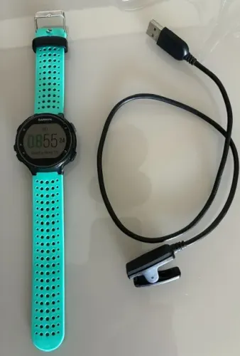 Relógio Garmin Forerunner 735XT