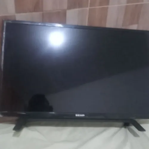 Vendo uma TV Toshiba 32 polegadas pouco tempo de uso!