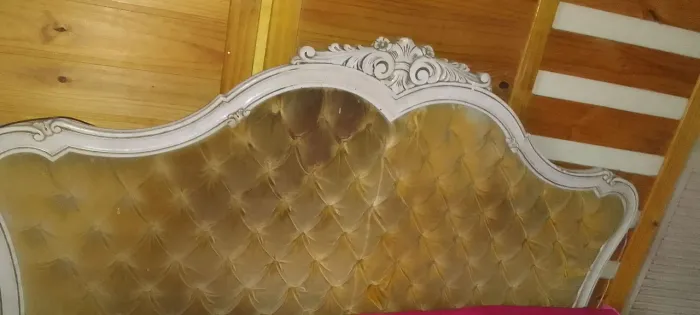 Cabeceira de cama antiga