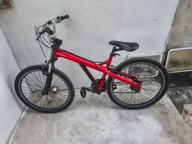 Caloi T-type aro 26 com marcha, bem conservada