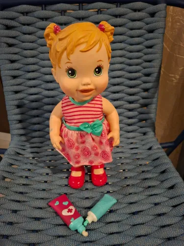 Boneca baby Alive machucadinho