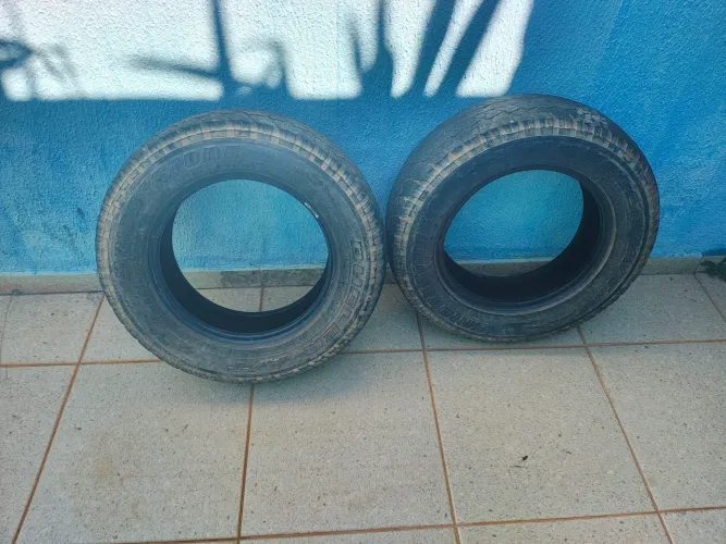 Pneus 205 70 R15 DUELER A/T