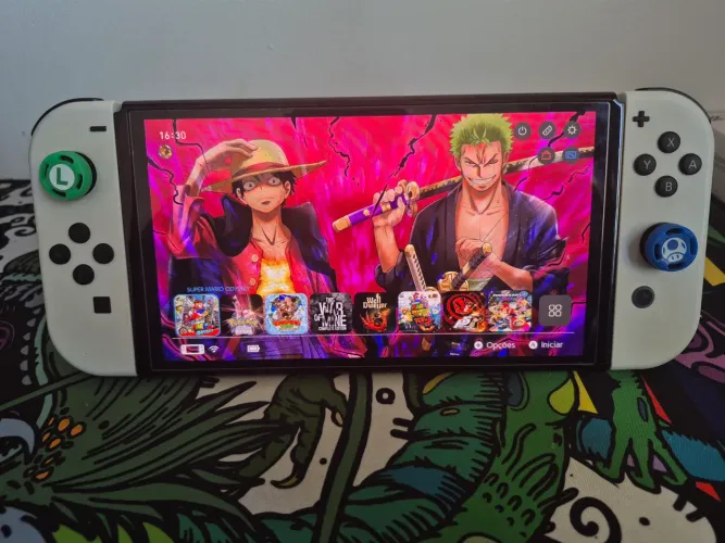 Nintendo Switch Oled Branco desbloqueado 64gb (interno) + 128gb (cartão de memoria)