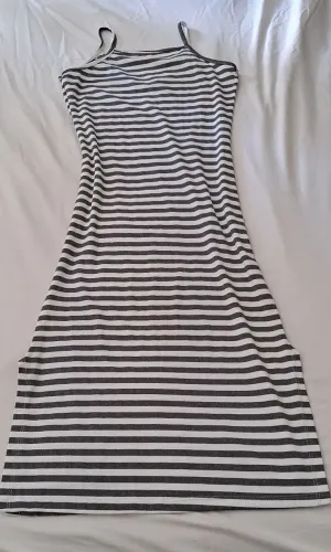 Vestido Mid de elastano listrado cinza