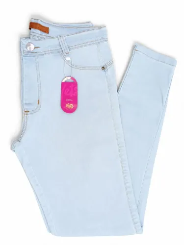 Calça jeans feminina tamanho 44 nova com etiqueta.