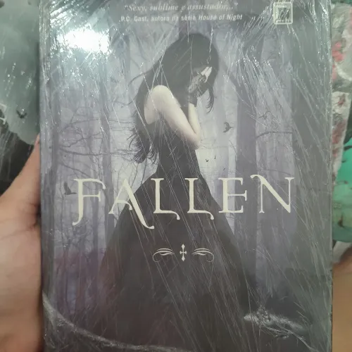 Desapego da coleção de Fallen