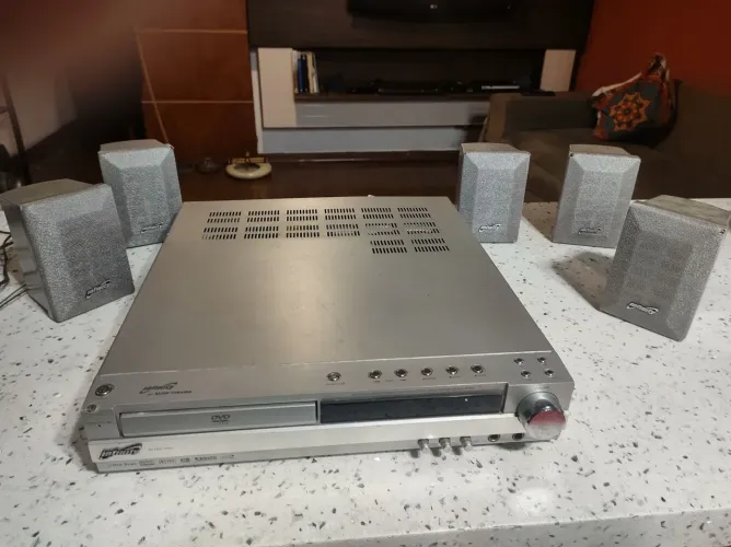 Vendo Home Theater infinity 