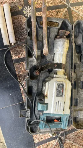 Martelo Demolidor GSH - 28 Profissional (Martelete)