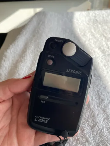 Medidor de Luz Digital Sekonic L-308S Flashmate - Precisão Profissional!