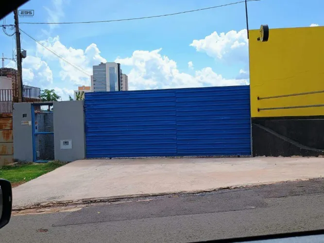IMÓVEL COMERCIAL - MONTE CASTELO