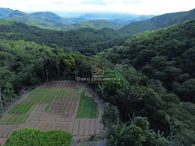 Terreno Exclusivo com Vista para a Serra e Pôr do Sol Deslumbrante
