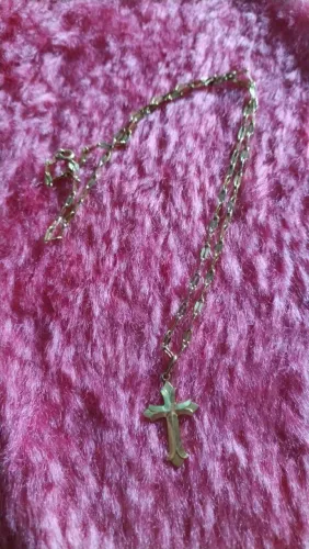 Cordão mais pingente