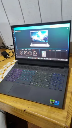 Dell G15 5530 i7 13650HX RTX 4050 32GB DDR5 1TB SSD