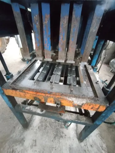 Máquina pneumática de fabricar bloco de concreto 