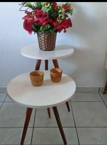 Mesas de canto retrô 