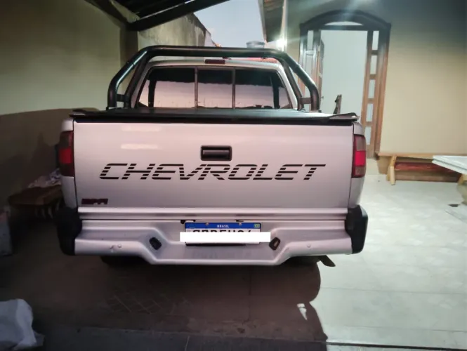 Chevrolet S10 Pick-up Luxe 2.2 EFI CD 1999