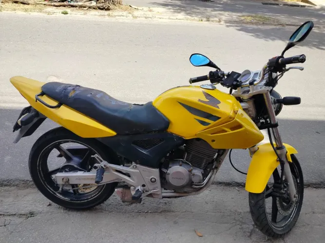 Cbx 250 twiter ( Moto de leilão)