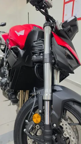 CB 1000 HORNET