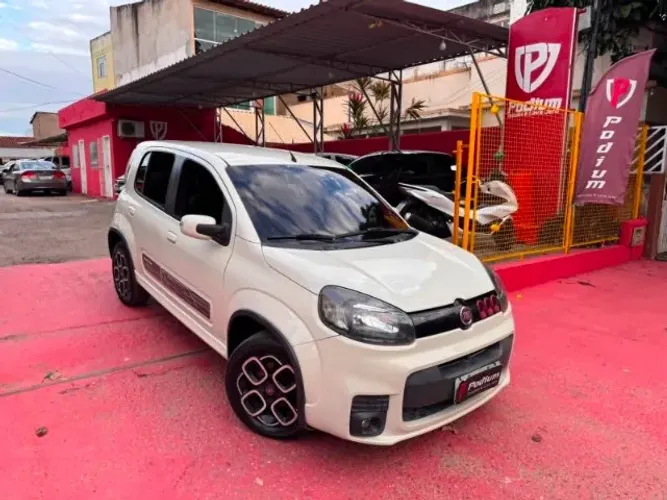 Fiat Uno Sporting Dualogic 1.4 EVO Flex 8V 4P 2015