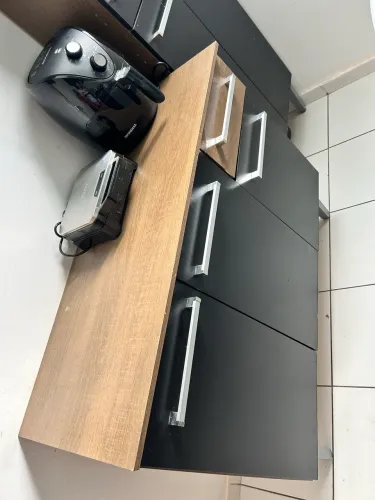 ? Vende-se armário de cozinha completo Madesa rústic/preto