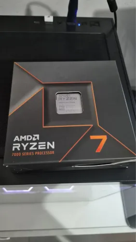 Processador ryzen 7 7700x LACRADO