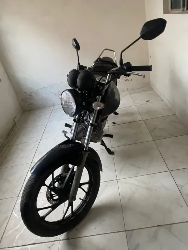 Moto fan 125 completa cuida que tem preço.
