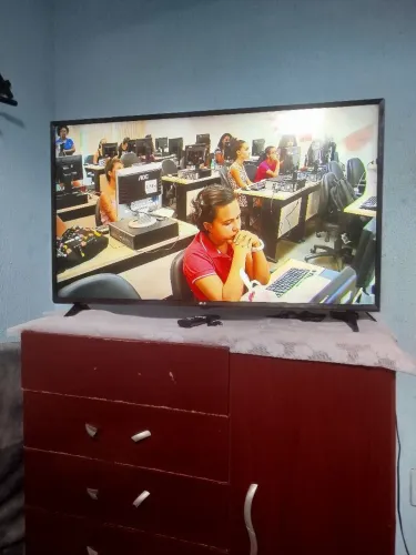 TV - LG 43 POLEGADAS -SMART