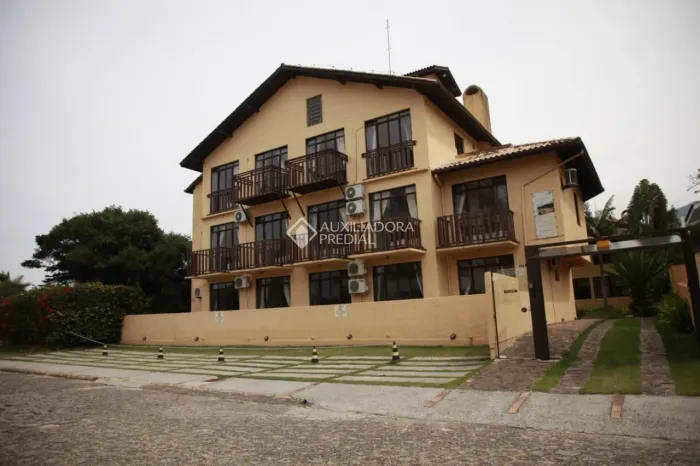 Terreno / Lote Comercial à venda, 1440m² - Pântano do Sul