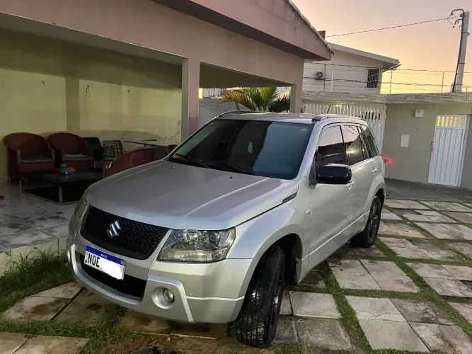 Suzuki Grand Vitara 2.0 16V 4x2/4x4 5P Aut. 2011