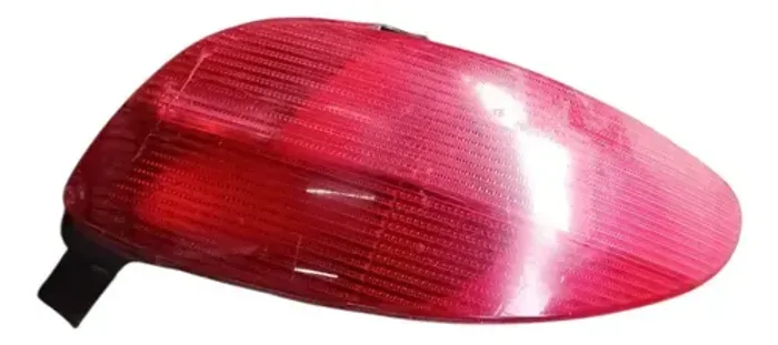 Lanterna Direita Peugeot 206 1998 2003 Detalhe