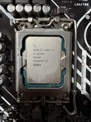 Kit Gamer Intel i5 12400F + RTX 2060 + 16GB RAM
