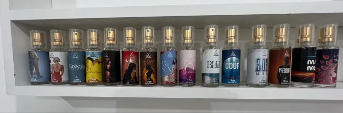 Kit com 15 Perfumes de Mostruário 30ml - Super Importados - Excelente Fixação - R$ 150