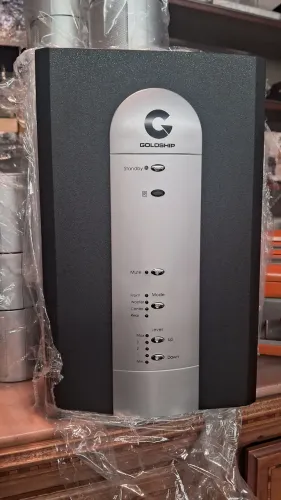 subwoofer ativo pertencente a um sistema de Home Theater Goldship 5.1.<br>