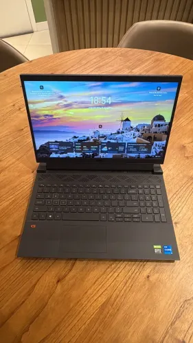 Dell G15 5511