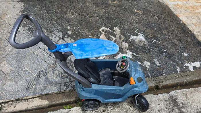 Carrinho de empurrar bandeirantes smart em bom estado