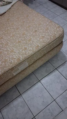 Cama queen