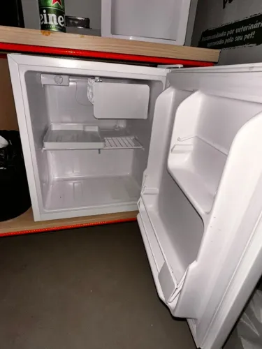 FRIGOBAR PHILCO 47 LITROS