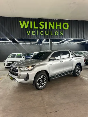 Toyota Hilux CD SRV 4X4 2.8 TDI Diesel Aut. 2022