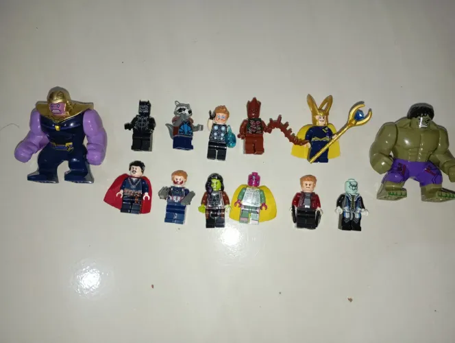 Vingadores lego